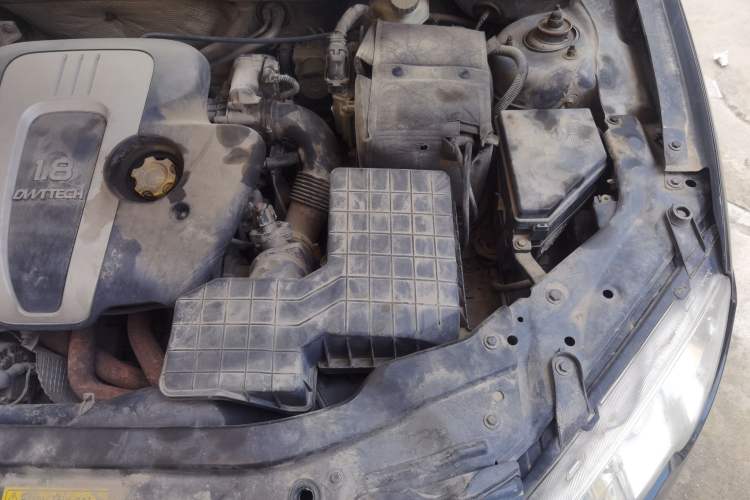 Used Roewe 550 2012 550 1.8L Manual Value Edition Engine Bay Left