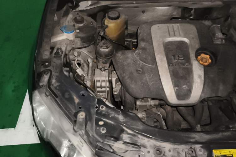 Used Roewe 550 2012 550 1.8L Automatic Value Edition Engine Bay Right