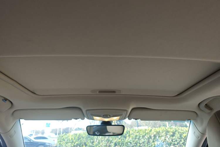 Used Roewe 550 2012 550D 1.8T Automatic Prestige Edition Headliner
