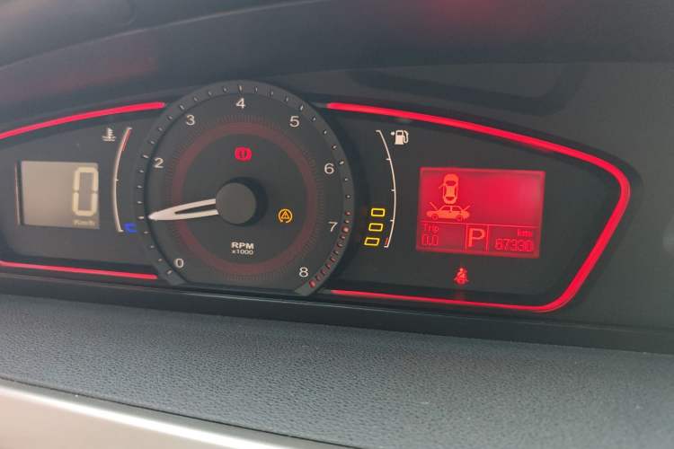 Used Roewe 550 2012 550D 1.8T Automatic Prestige Edition Instrument Cluster