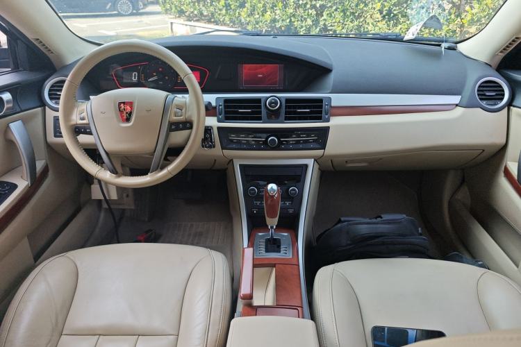 Used Roewe 550 2012 550D 1.8T Automatic Prestige Edition Interior 2