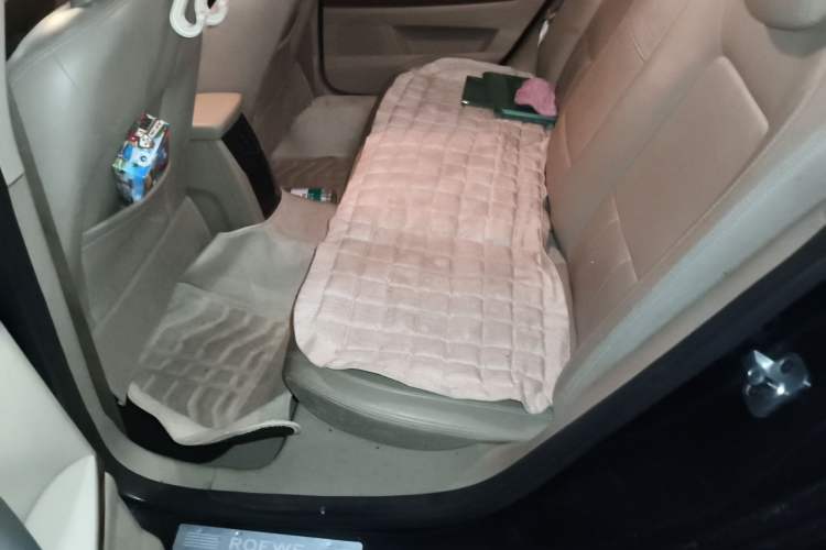 Used Roewe 550 2012 550 1.8L Automatic Value Edition Left Rear Seat