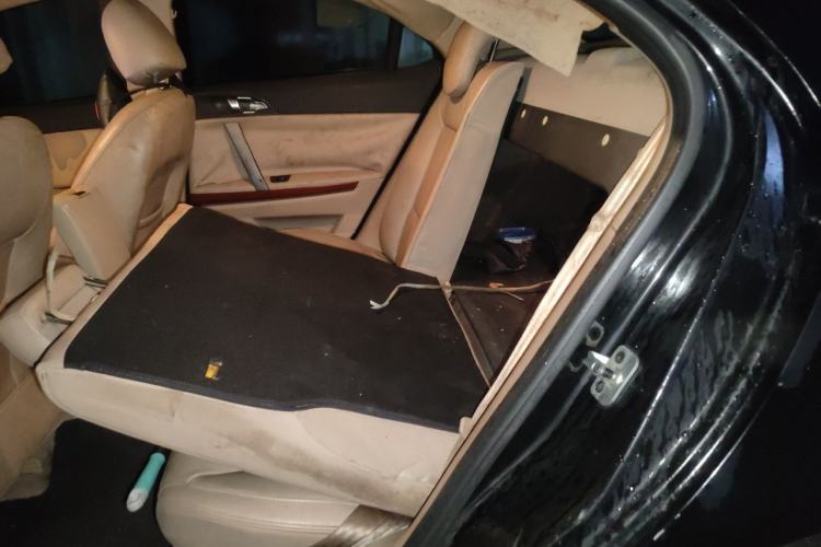 Used Roewe 550 2012 550 1.8T Automatic Full-Gold Limited Edition Left Rear Seat