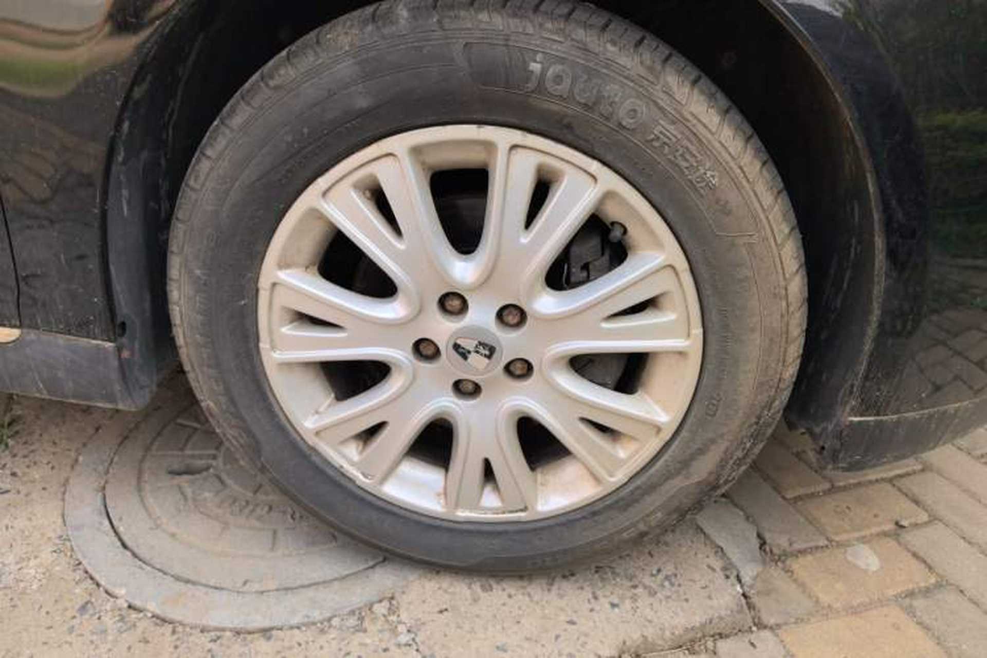 Used Roewe 550 2012 550 1.8L Manual Value Edition Right Front Wheel Hub