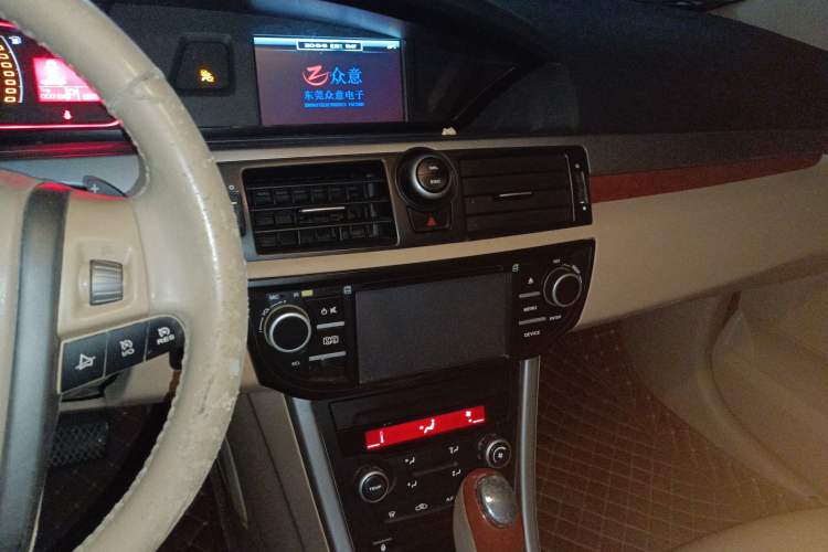 Used Roewe 550 2012 550 1.8L Automatic Value Edition Audio And AC Panel