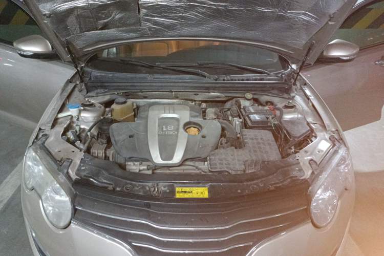 Used Roewe 550 2012 550 1.8L Automatic Value Edition Engine Bay