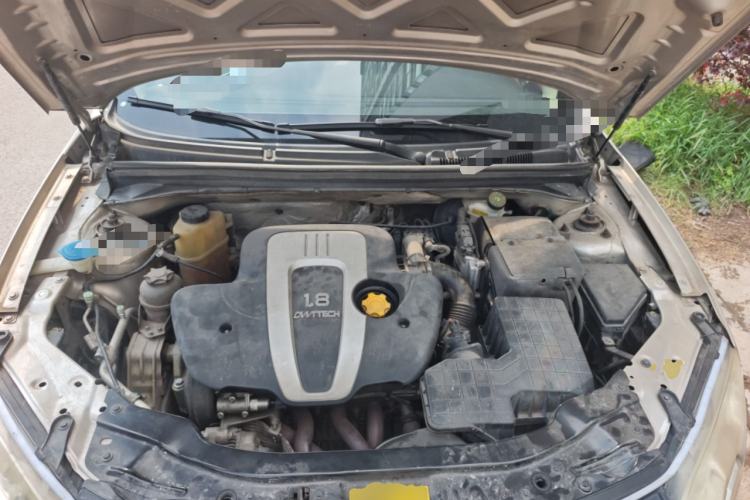Used Roewe 550 2012 550 1.8L Automatic Value Edition Engine Bay