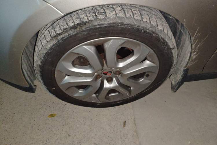 Used Roewe 550 2012 550 1.8T Automatic Full-Gold Limited Edition Exterior 7