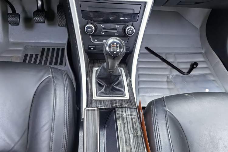 Used Roewe 550 2012 550 1.8L Manual Value Edition Gear Lever