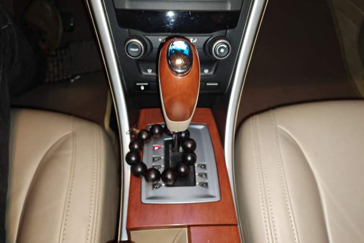 Used Roewe 550 2012 550 1.8L Automatic Value Edition Gear Lever