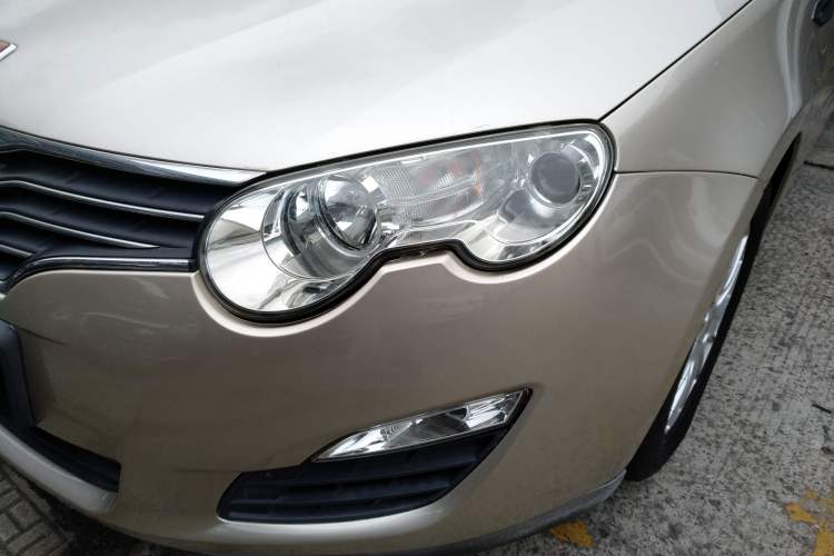 Used Roewe 550 2012 550 1.8L Manual Value Edition Left Front Headlight