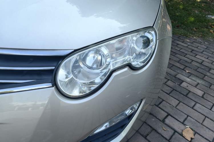 Used Roewe 550 2012 550 1.8L Manual Value Edition Left Front Headlight