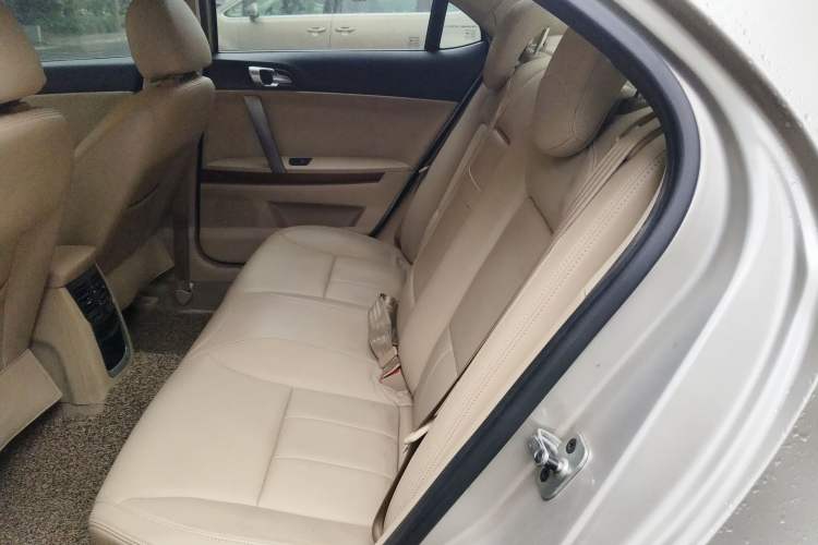 Used Roewe 550 2012 550 1.8L Automatic Value Edition Left Rear Seat