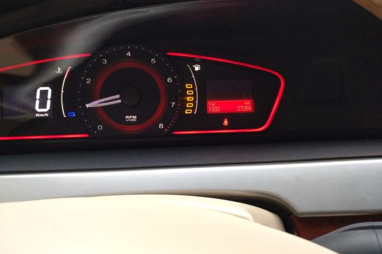Used Roewe 550 2012 550 1.8L Manual Value Edition Odometer Close Up