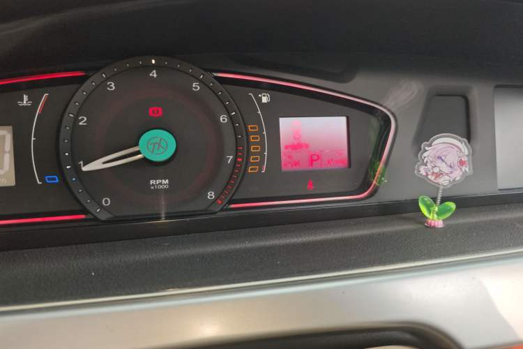 Used Roewe 550 2012 550 1.8L Automatic Value Edition Odometer Close Up