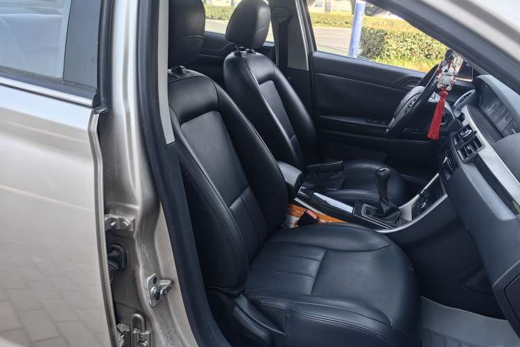 Used Roewe 550 2012 550 1.8L Manual Value Edition Right Front Seat