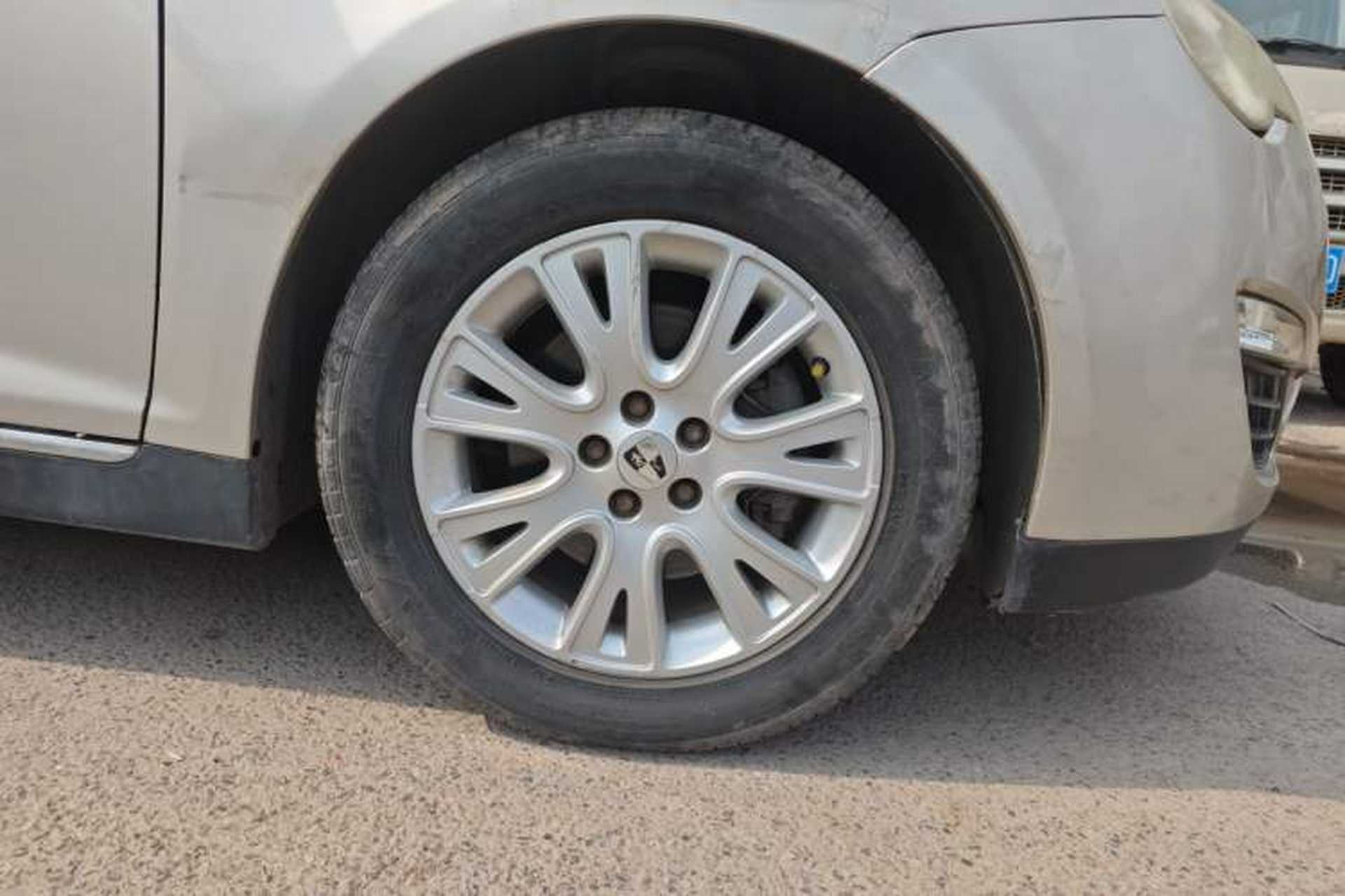 Used Roewe 550 2012 550 1.8L Automatic Value Edition Right Front Wheel Hub