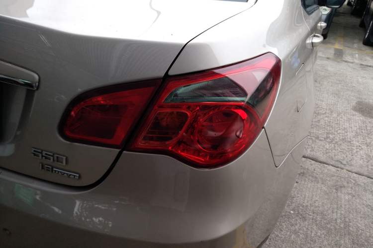 Used Roewe 550 2012 550 1.8L Manual Value Edition Right Rear Taillight