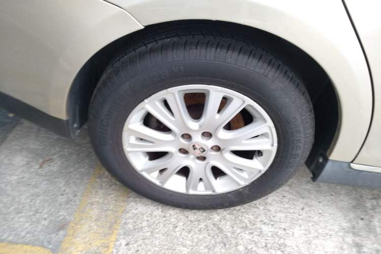 Used Roewe 550 2012 550 1.8L Manual Value Edition Right Rear Wheel Hub