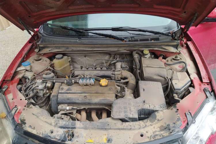 Used Roewe 550 2012 550 1.8L Automatic Value Edition Engine Bay