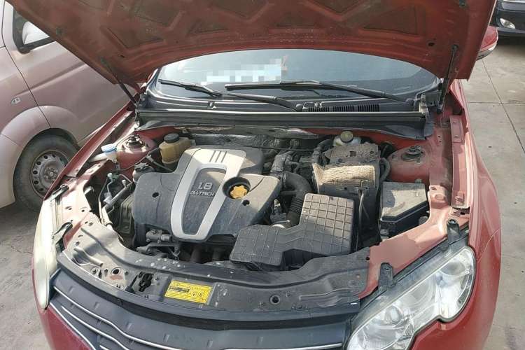 Used Roewe 550 2012 550 1.8L Automatic Value Edition Engine Bay