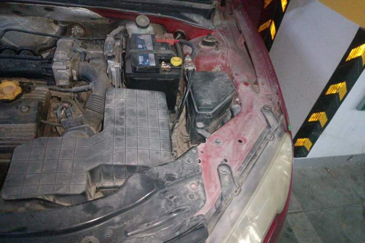 Used Roewe 550 2012 550 1.8L Manual Value Edition Engine Bay Left