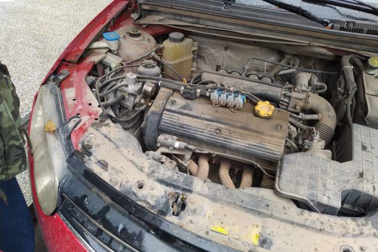 Used Roewe 550 2012 550 1.8L Automatic Value Edition Engine Bay Right