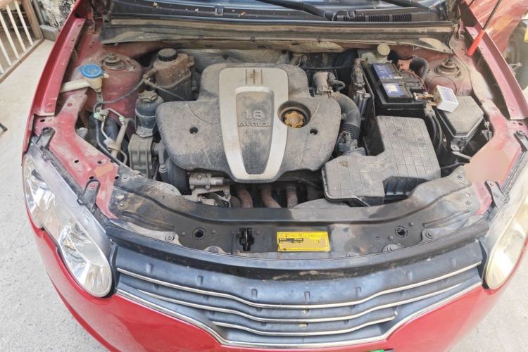 Used Roewe 550 2012 550 1.8L Automatic Value Edition Engine Bay