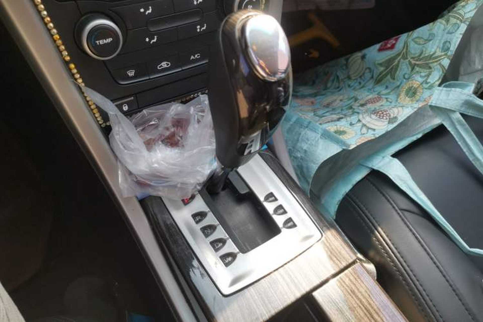 Used Roewe 550 2012 550 1.8L Automatic Value Edition Gear Lever