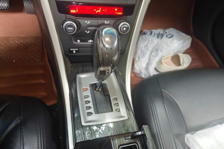 Used Roewe 550 2012 550D 1.8T Automatic Prestige Edition Gear Lever