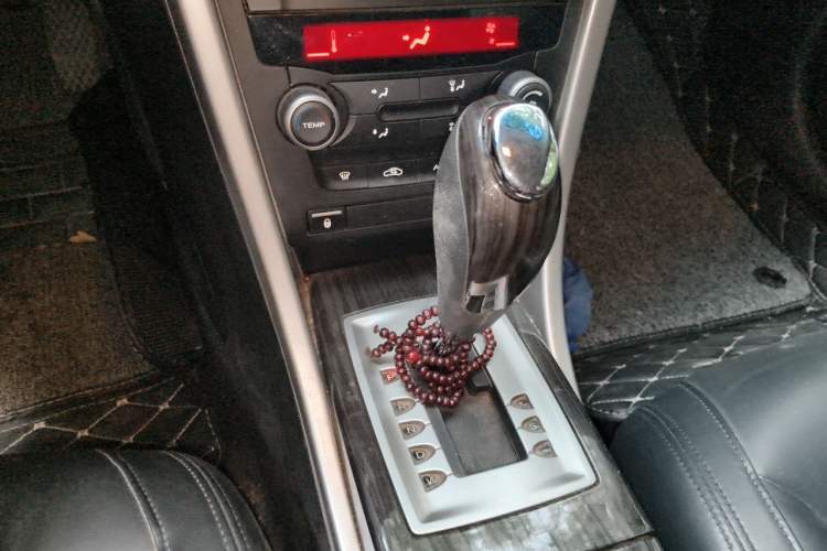 Used Roewe 550 2012 550 1.8L Automatic Value Edition Gear Lever