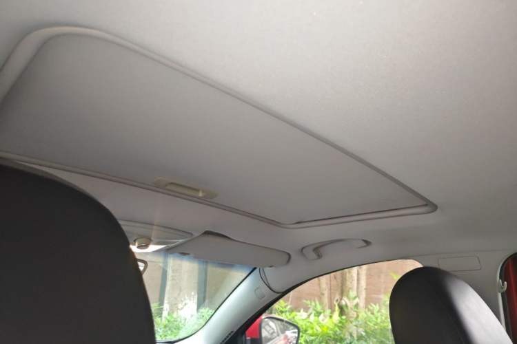 Used Roewe 550 2012 550D 1.8T Automatic Prestige Edition Headliner