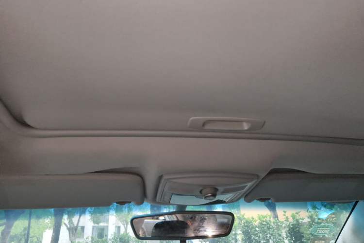 Used Roewe 550 2012 550 1.8L Automatic Value Edition Headliner