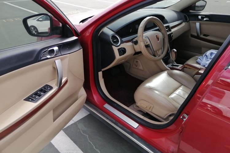 Used Roewe 550 2012 550 1.8T Automatic Full-Gold Limited Edition Interior 2