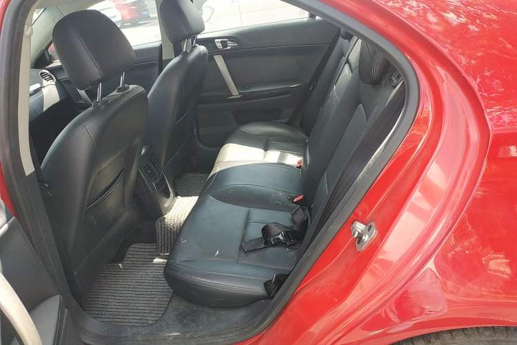 Used Roewe 550 2012 550 1.8T Automatic Full-Gold Limited Edition Left Rear Seat