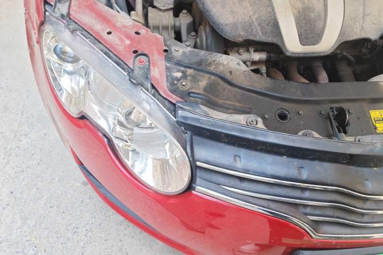 Used Roewe 550 2012 550 1.8L Automatic Value Edition Right Front Headlight