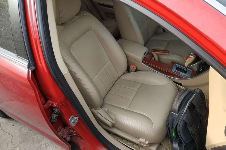 Used Roewe 550 2012 550 1.8L Automatic Value Edition Right Front Seat