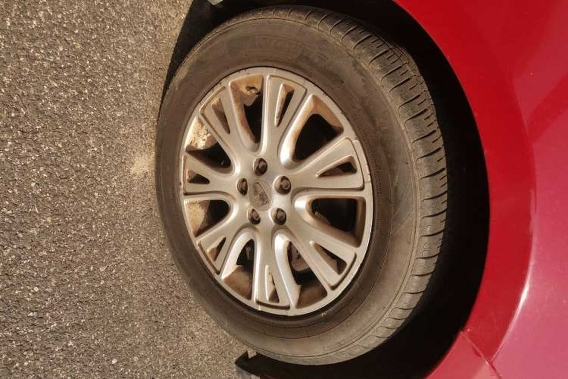 Used Roewe 550 2012 550 1.8L Automatic Value Edition Right Front Wheel Hub