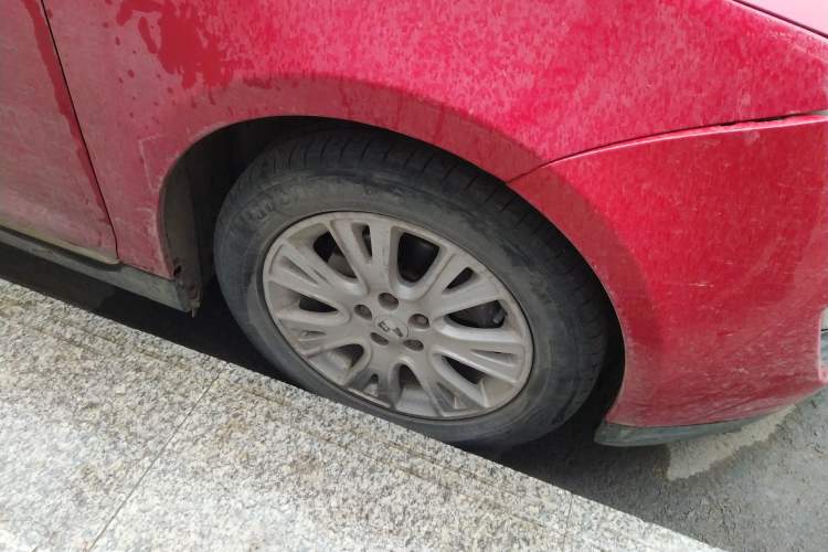 Used Roewe 550 2012 550 1.8L Automatic Value Edition Right Front Wheel Hub