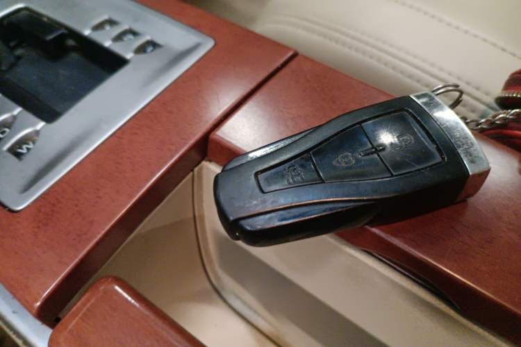 Used Roewe 550 2012 550 1.8L Automatic Value Edition Vehicle Key