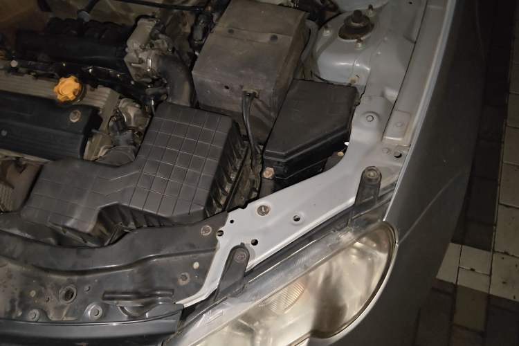 Used Roewe 550 2012 550 1.8L Manual Value Edition Engine Bay Left