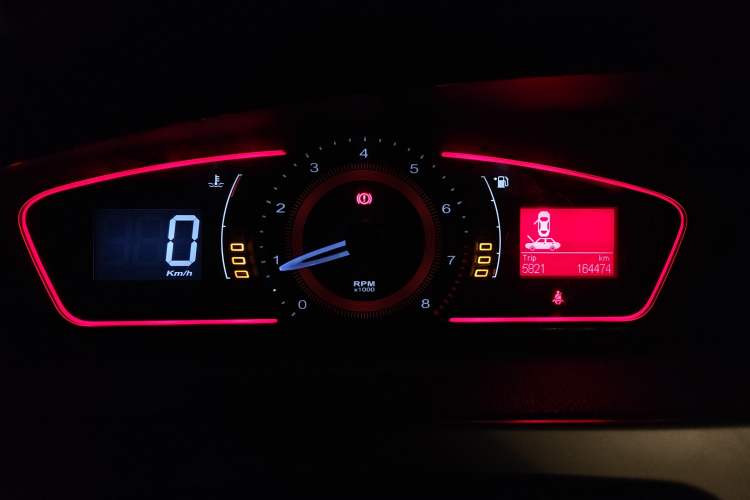 Used Roewe 550 2012 550 1.8L Manual Value Edition Instrument Cluster