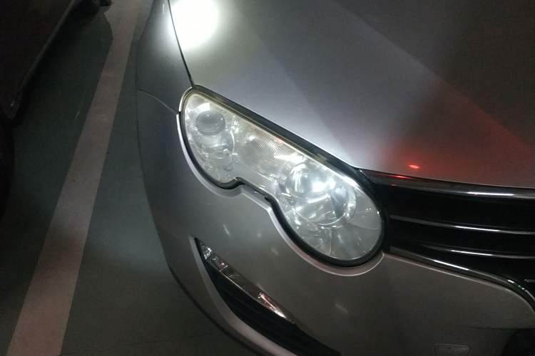 Used Roewe 550 2012 550 1.8L Automatic Value Edition Right Front Headlight