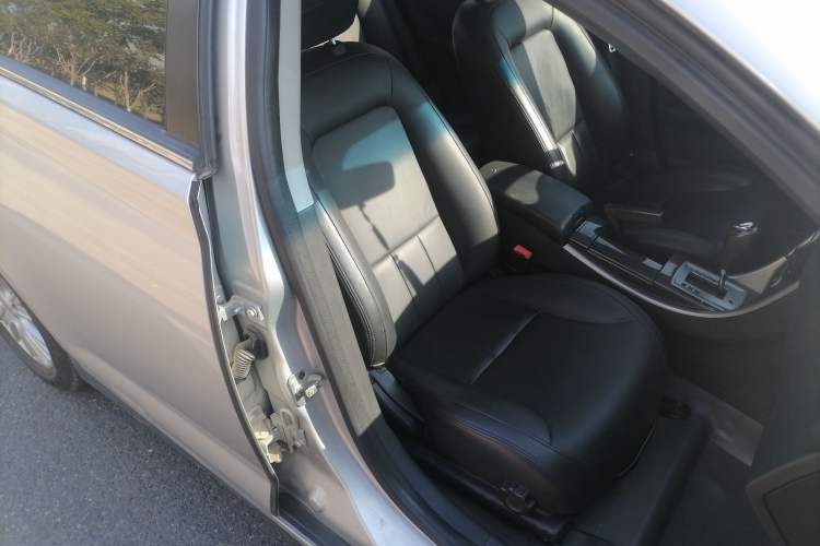 Used Roewe 550 2012 550 1.8L Automatic Value Edition Right Front Seat