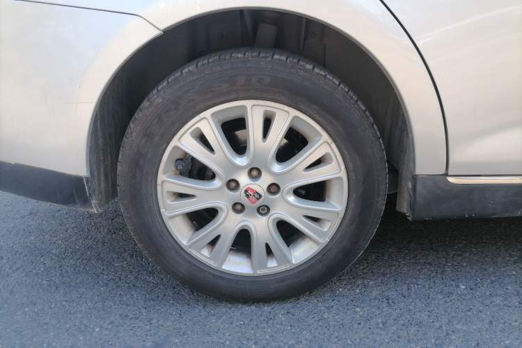 Used Roewe 550 2012 550 1.8L Automatic Value Edition Right Rear Wheel Hub