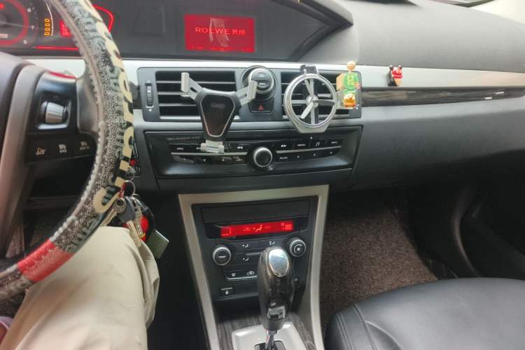 Used Roewe 550 2012 550 1.8L Automatic Value Edition Audio And AC Panel
