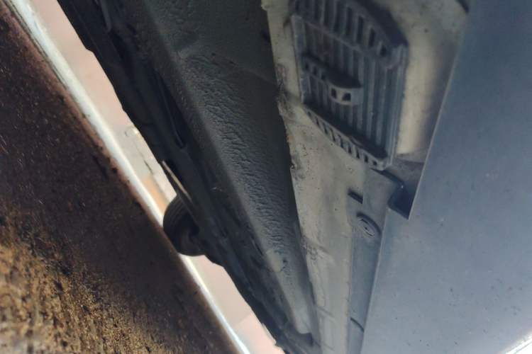 Used Roewe 550 2012 550 1.8L Automatic Value Edition Chassis Front Left