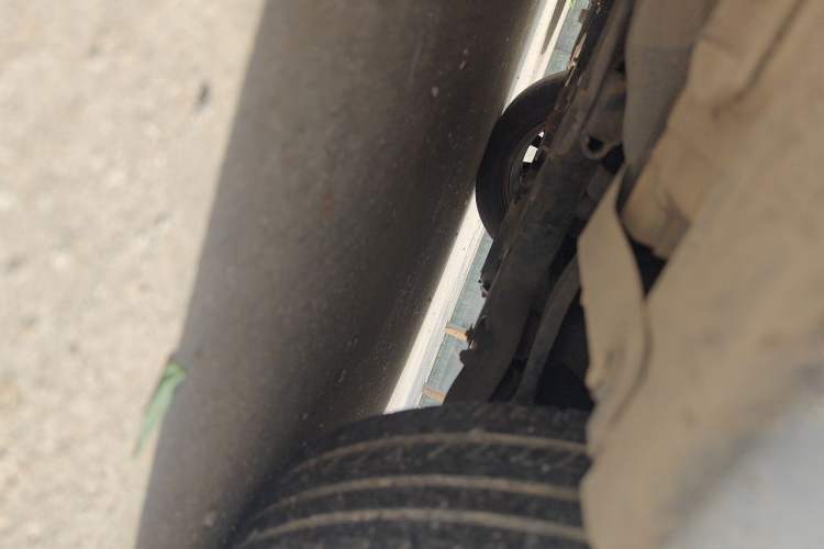 Used Roewe 550 2012 550 1.8L Automatic Value Edition Chassis Front Right