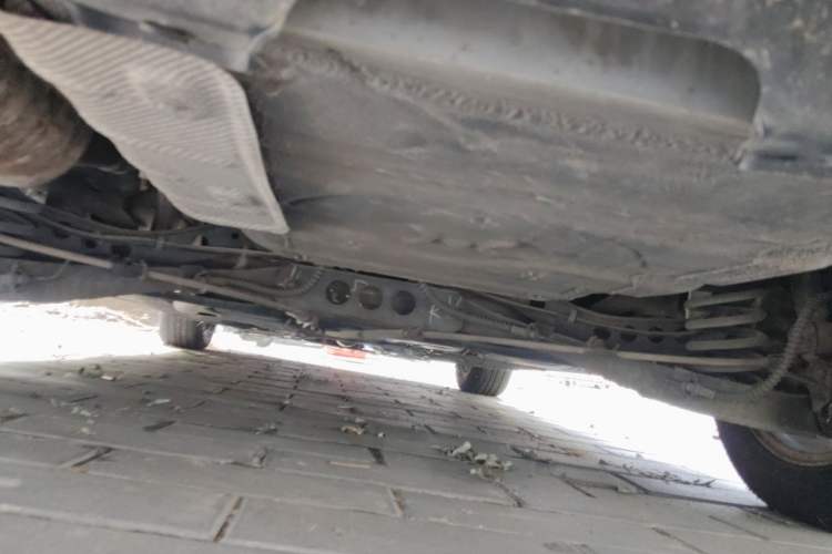 Used Roewe 550 2012 550S 1.8L Automatic Start Prestige Edition Chassis Rear