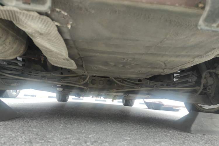 Used Roewe 550 2012 550 1.8L Automatic Value Edition Chassis Rear